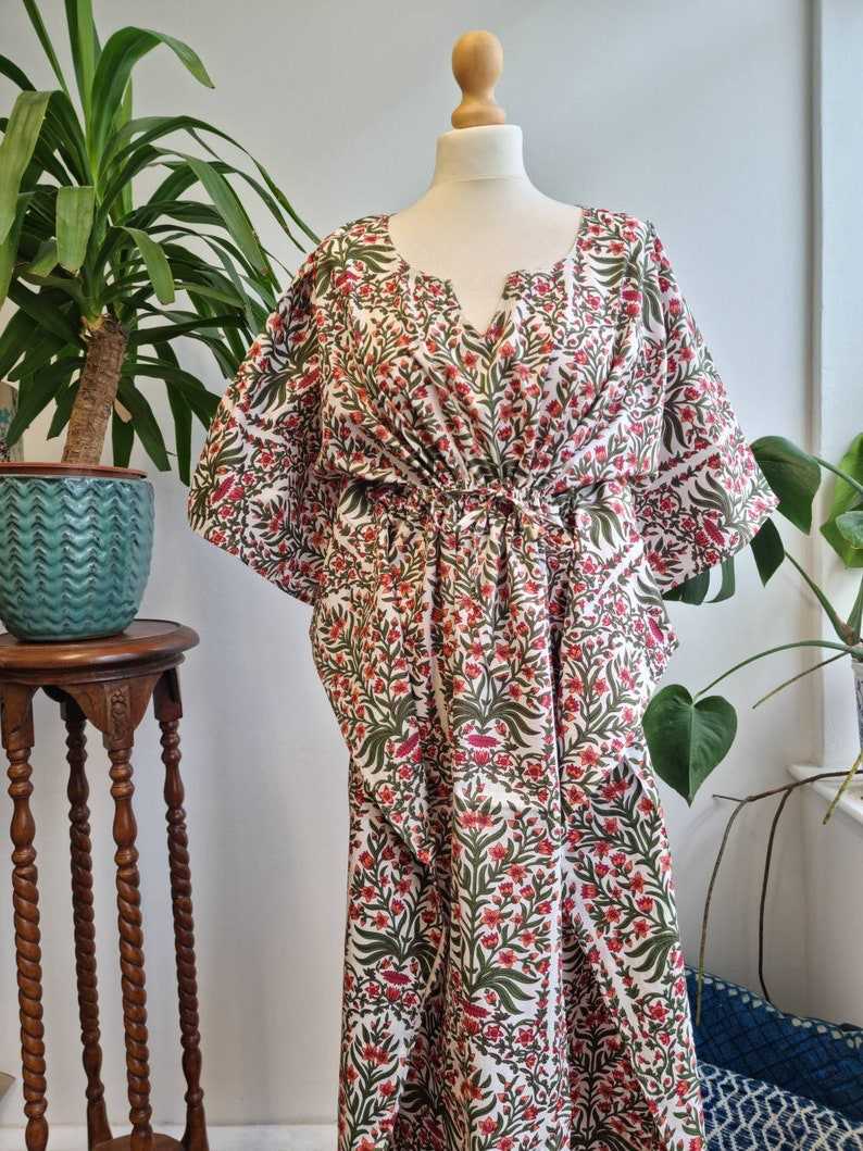 Essential Designs London – wholesale Kaftan – Women's – Pure Cotton Kaftan in White Green Pink3