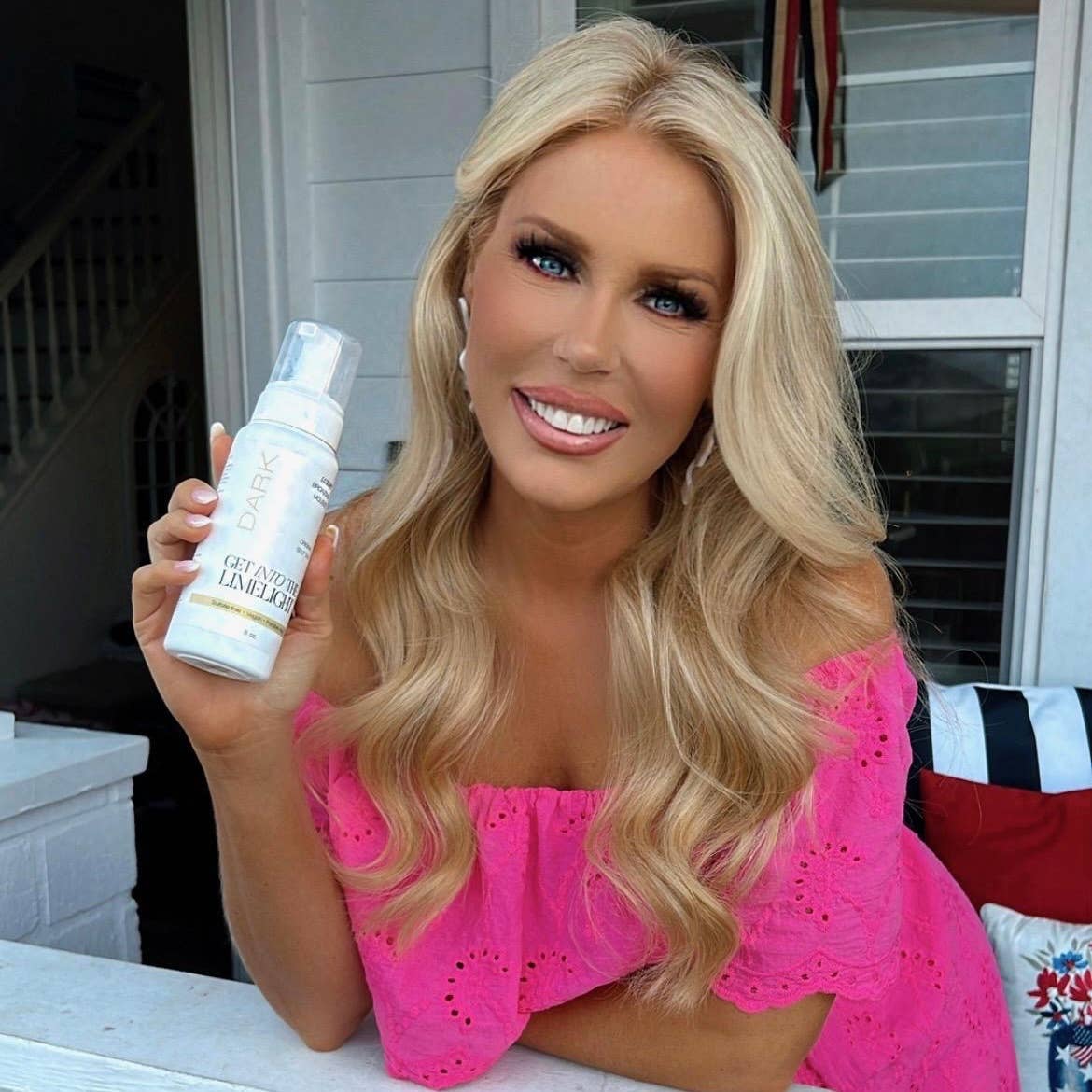 Get Into The Limelight - Wholesale Self-Tanner - Dark Chocolate Sunless Tanning Mousse3