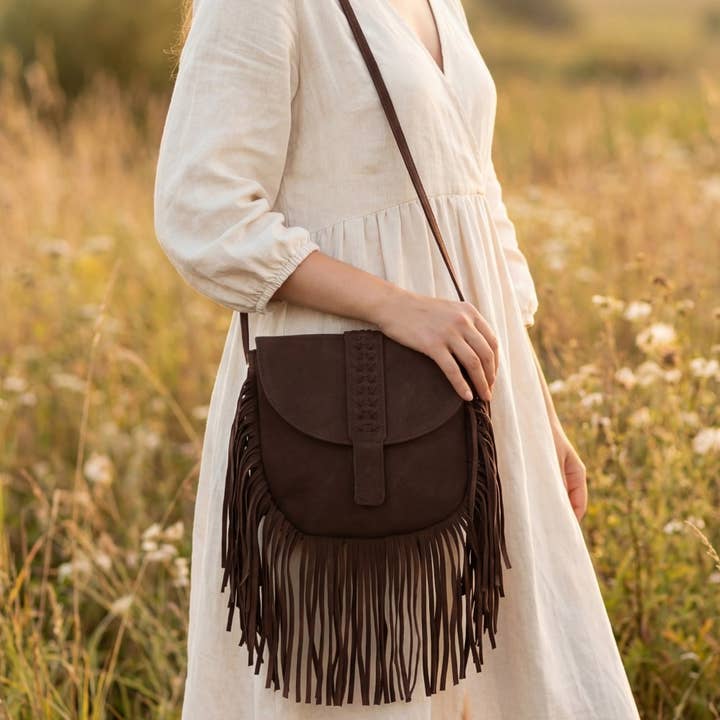 Suède Fringe Flap Boho Schoudertas voor wholesale door Collections by Fame Accessories