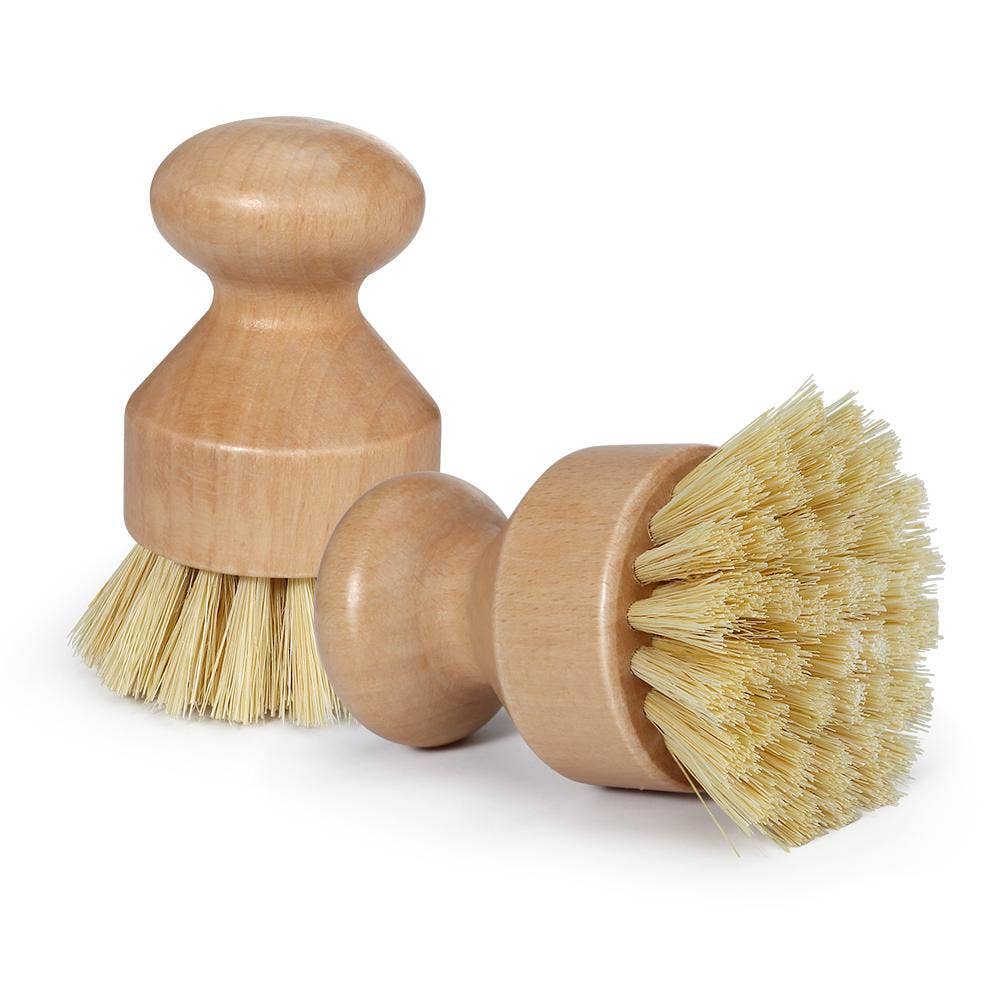 Us and The Earth - Wholesale Cleaning Brush - Natural Fibre Pot Brush - scrub sustainably!3