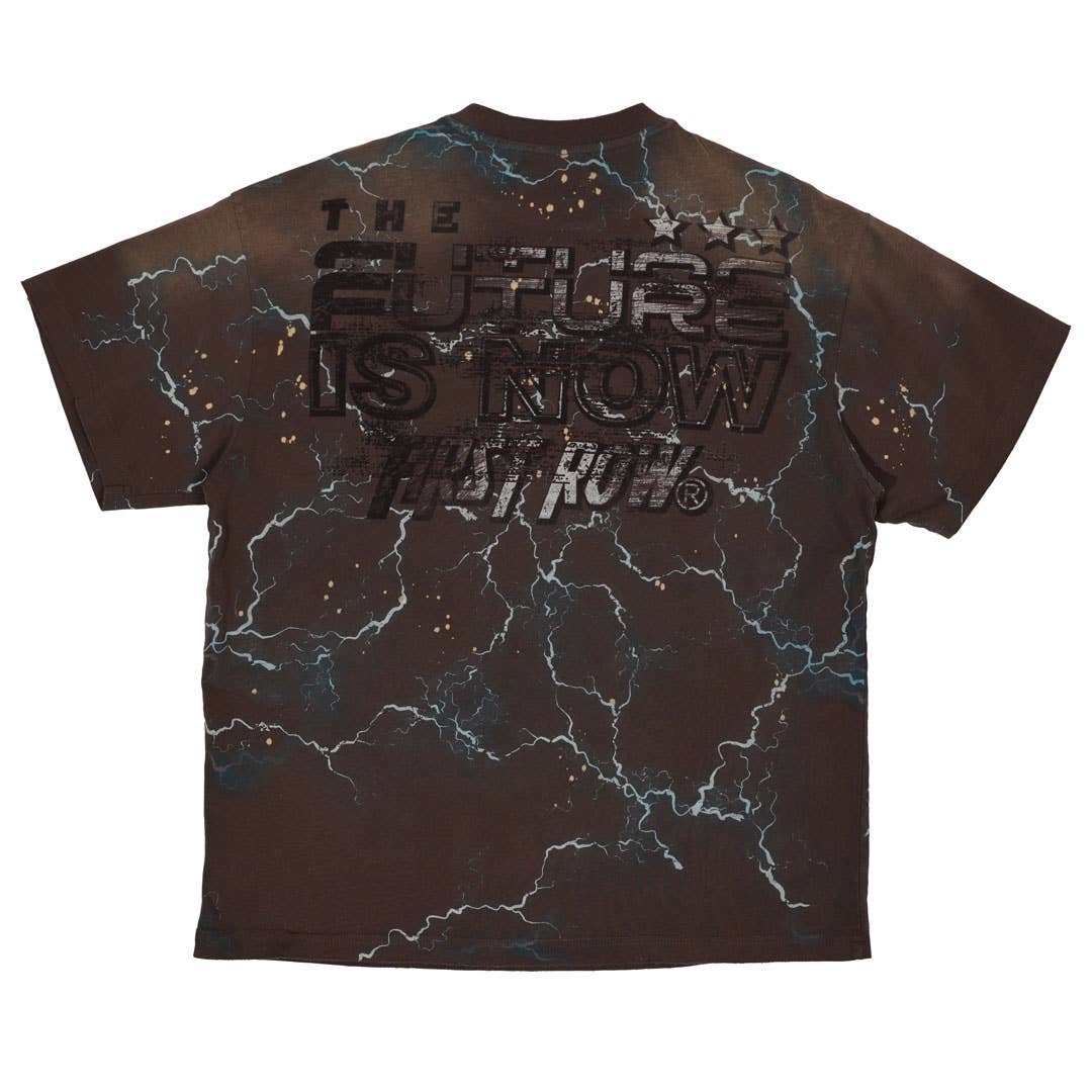 Brun TVÄTTAD HUMANITY FIRST LIGHTNING TEE för wholesale på Faire7