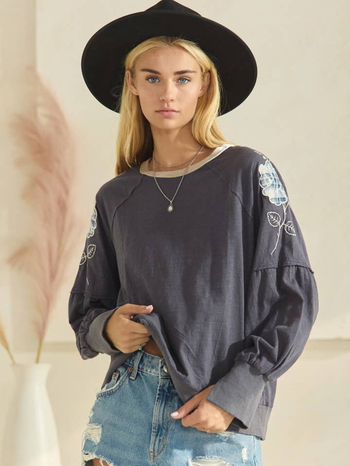 Plus Raglan Long Sleeve Top With Embroidery Detail for wholesale by Oddi