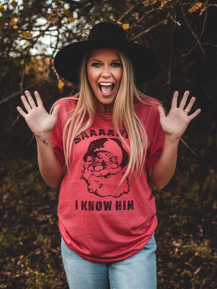 Saaaanta! I Know Him | Seasonal T-Shirt | Ruby’s Rubbish® for wholesale by Ruby’s Rubbish