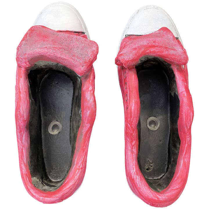 Santa’s Workshop Inc. - Wholesale Plant Pot - Pink Sneaker Planter , 2 Asst.5