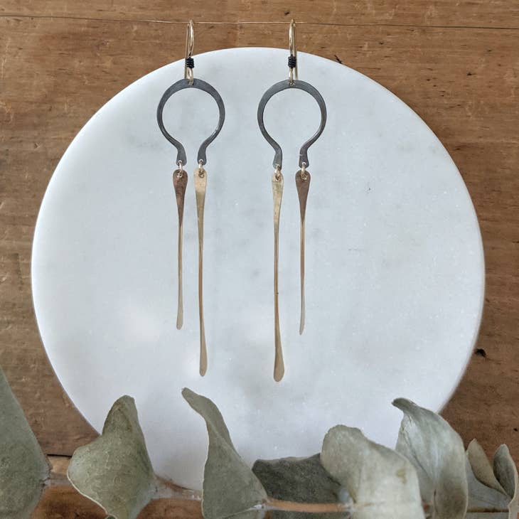 Resin and Hammered Metal Arch Drop Earring