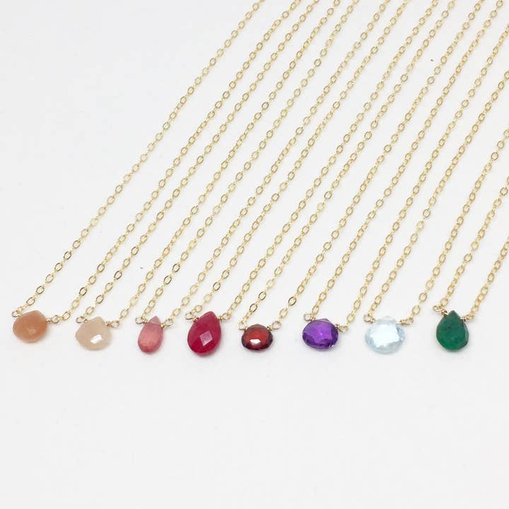 Collana con Pendente Piccolo Briolette per la vendita all'ingrosso da parte di Azki Jewelry