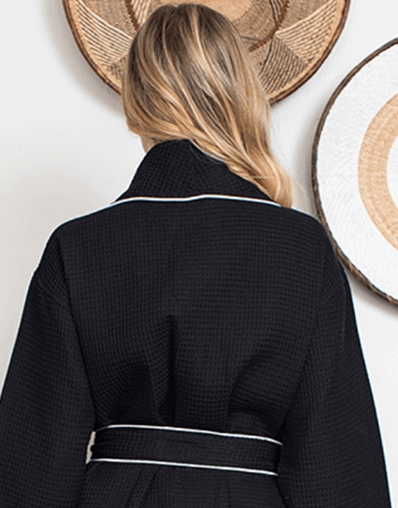 Lotus Linen – wholesale Robe – Women's – Knee-Length Waffle Robe for Women16