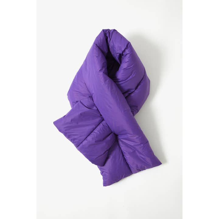 Abstract - Wholesale Scarf - Women's - Water-repellent recycled nylon padded scarf6