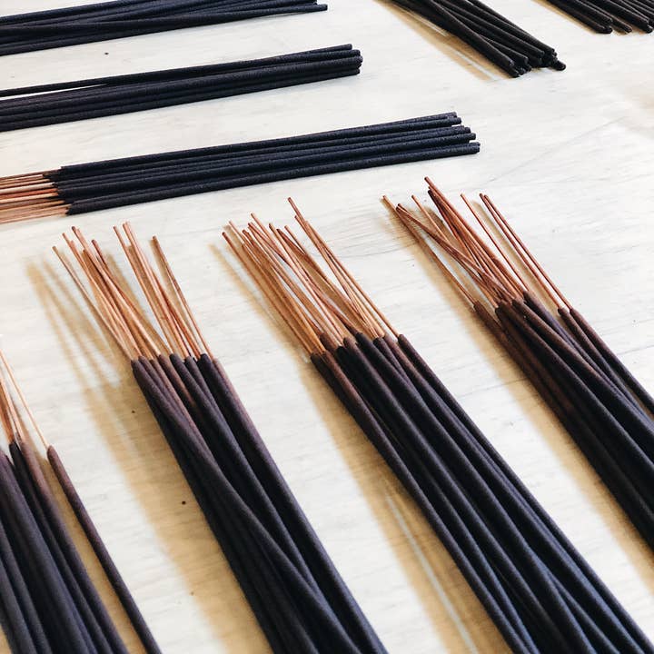 sea of roses - Wholesale Incense - artisanal charcoal incense sticks - 4 scents