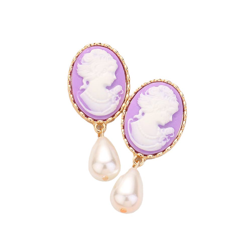 Sensibling Corp. - Wholesale Dangle Earrings - Teardrop Pearl Dangle Cameo Earrings1