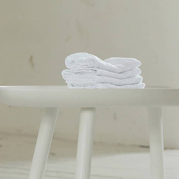 LinenMe - Vente Gant de toilette - Gants de toilette en lin Optical White Waffle4