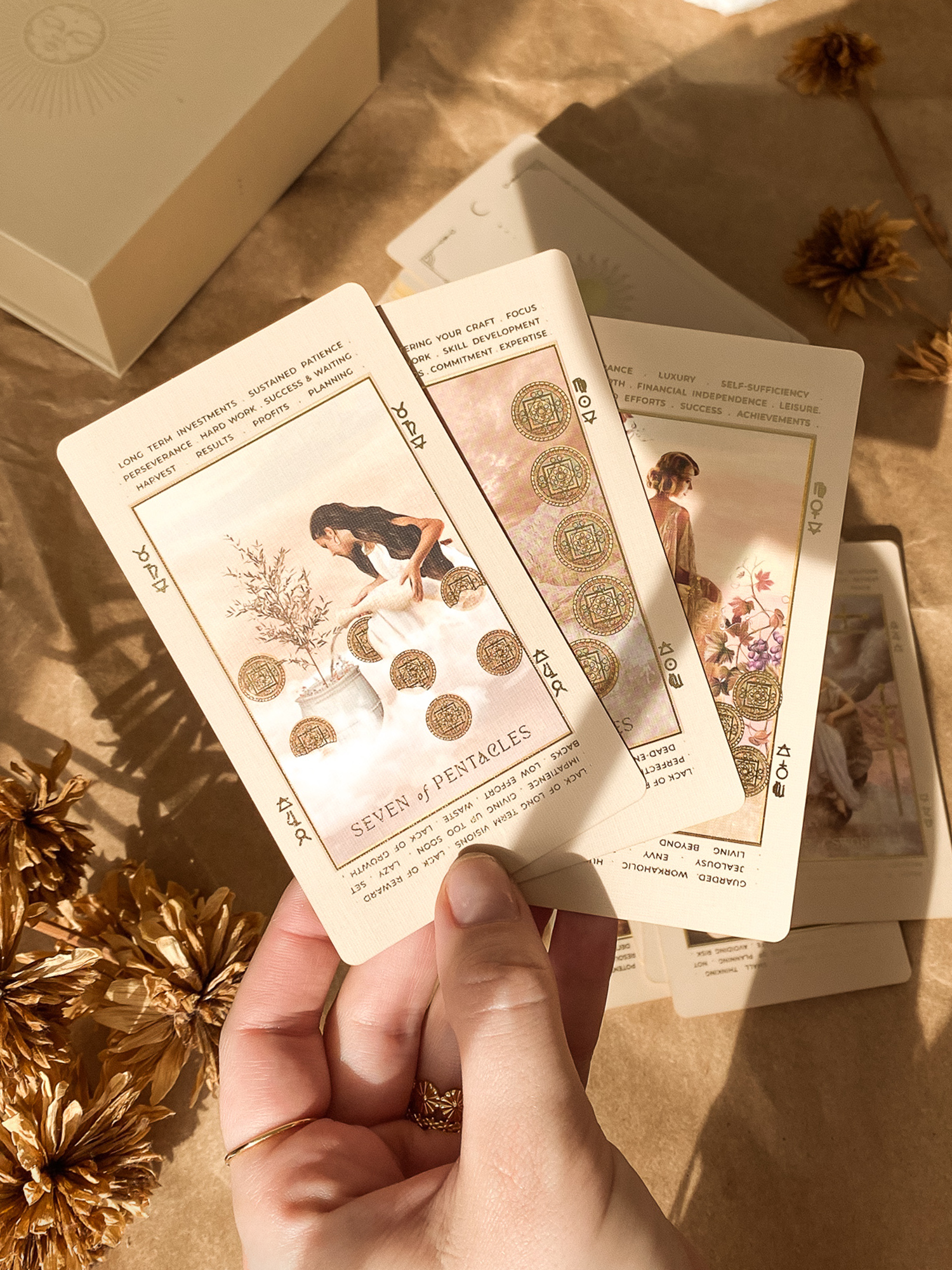 ST SOLEIL - Wholesale Tarot Cards - Lucid Dreams Beginners Tarot Deck ED IV, Beige22