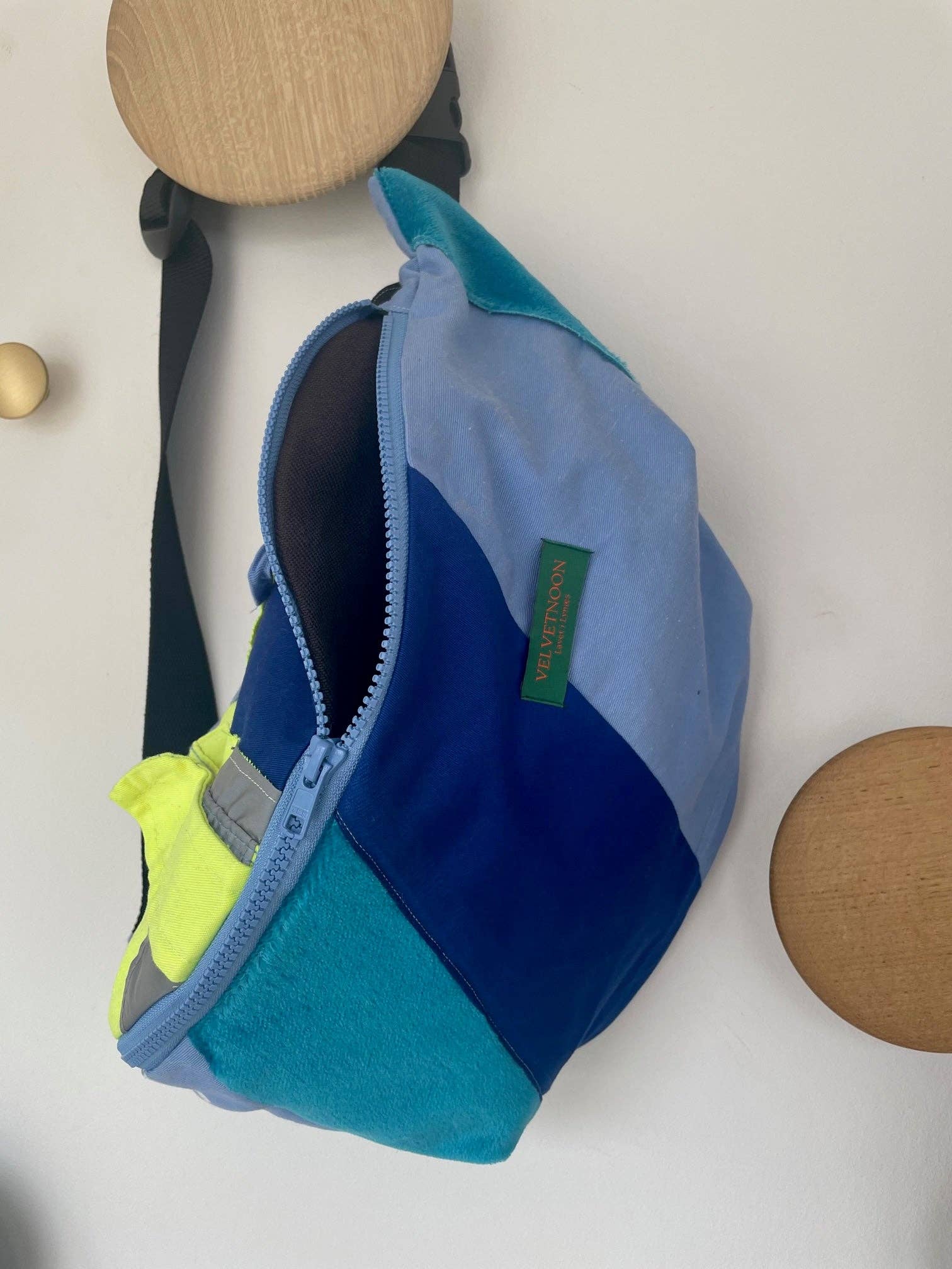 Velvetnoon - Wholesale Belt Bag - Women's - Bumbag Svalevej