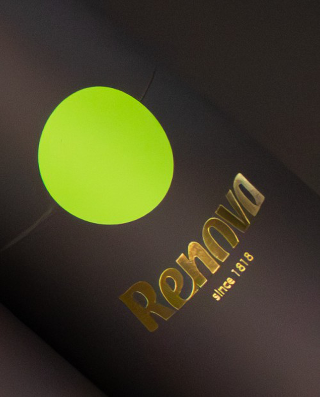 Renova - Wholesale Toilet Paper - Toilet Paper Renova Tubo Gold Green 3 Rolls2