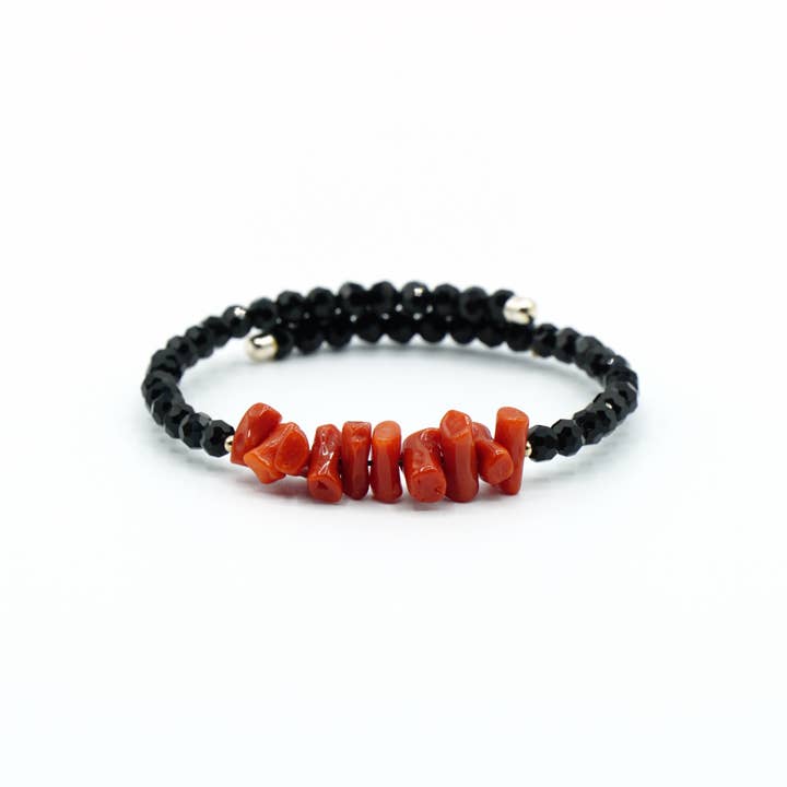 Ele Velandia - Vendita all'ingrosso Bracciale con perline - Bracciale in corallo e onice nero. Argento. Moda Realizzato a mano