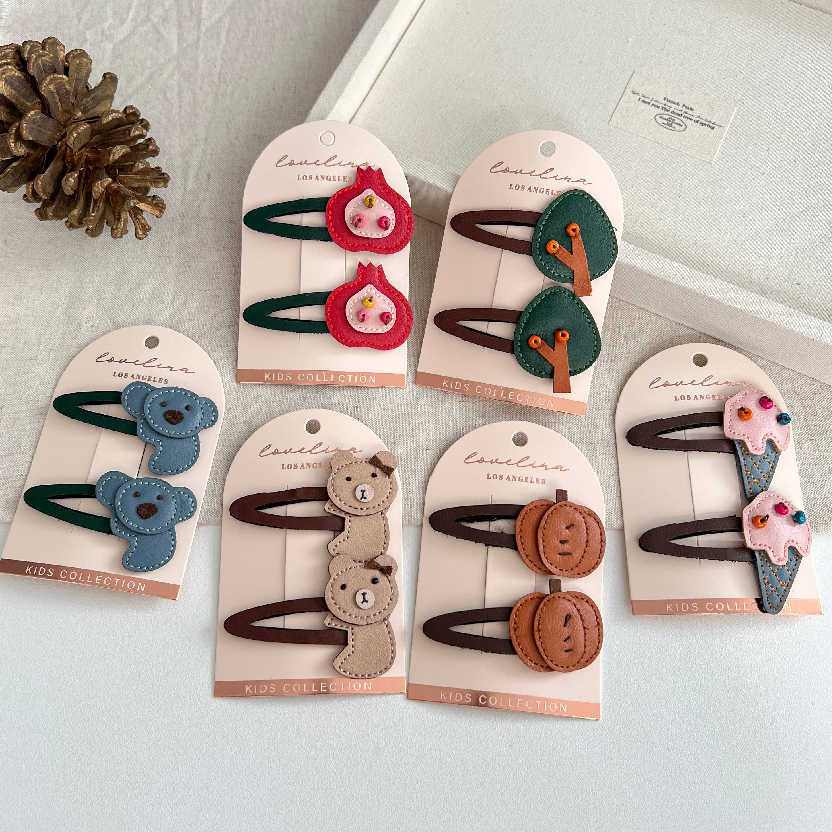 Surtido 2PC Clips para el Cabello de Niños de Imitación de Cuero de Otoño con Calabaza (KUMPKIN) de venta al por mayor en Faire1