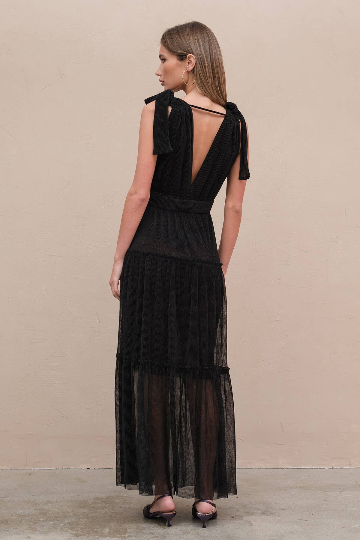 Black Lurex Pleats Dress - RD1019 for wholesale on Faire5