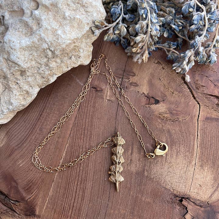 Ozark Impressions Jewelry - Wholesale Pendant/Charm Necklace - Lavender 5 Flower Necklace - Vert (Silver, Bronze or Copper)5