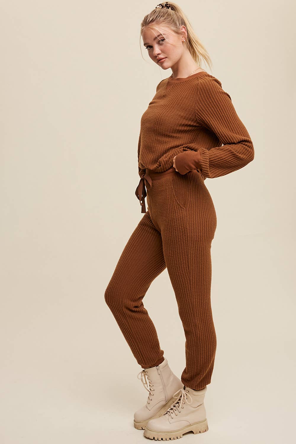 Listicle - Venta al por mayor Conjunto de ropa cómoda - Mujer - Conjunto de descanso de punto waffle LSET09915