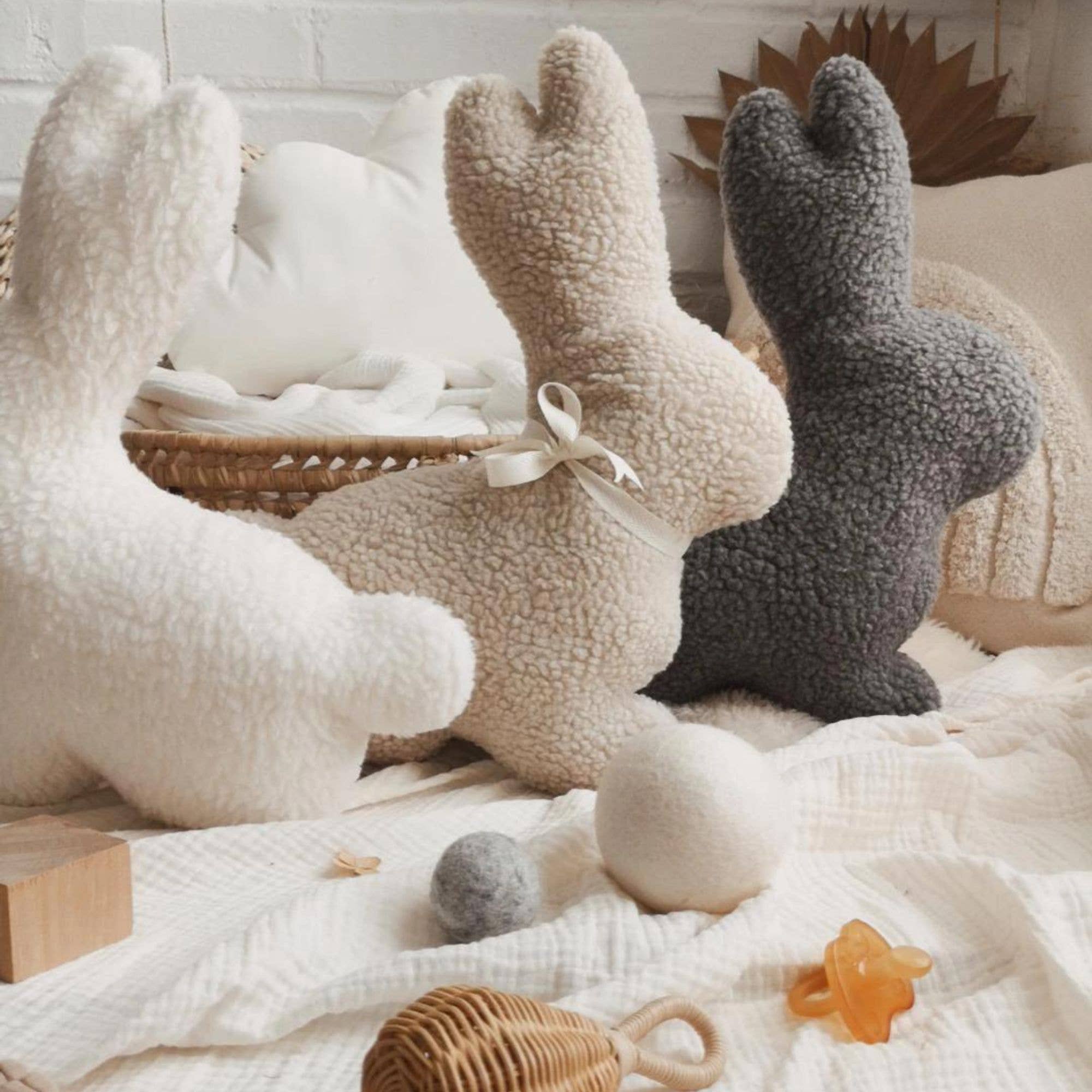 The Butter Flying - Vente Coussin décoratif - Coussin Lapin de Pâques - 4 Couleurs2