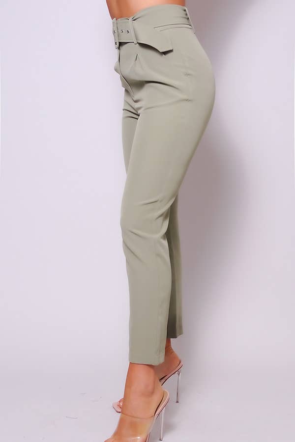 OLIV OOTD VIBBAR BÄLTADE BYXOR för wholesale på Faire1
