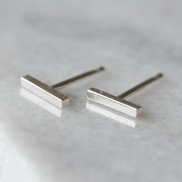 Dainty 14k Gold Fill Bar Stud Earrings for wholesale by mjöll