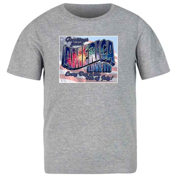 Saludos desde América Love It!™ Camiseta – America Love It™ para venta al por mayor de Time to Apparel Co.