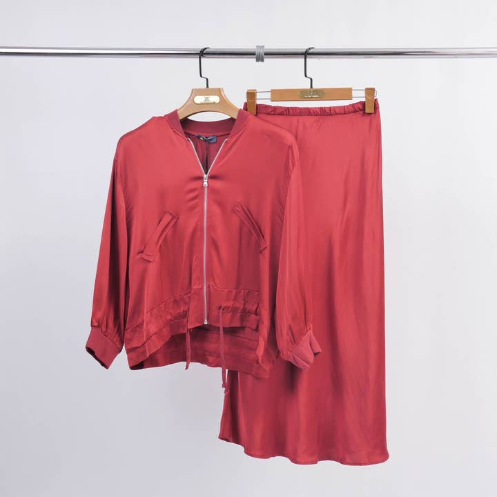 Cecile Wang – wholesale Kjol - Dam – DB93023 medellång satin kjol7