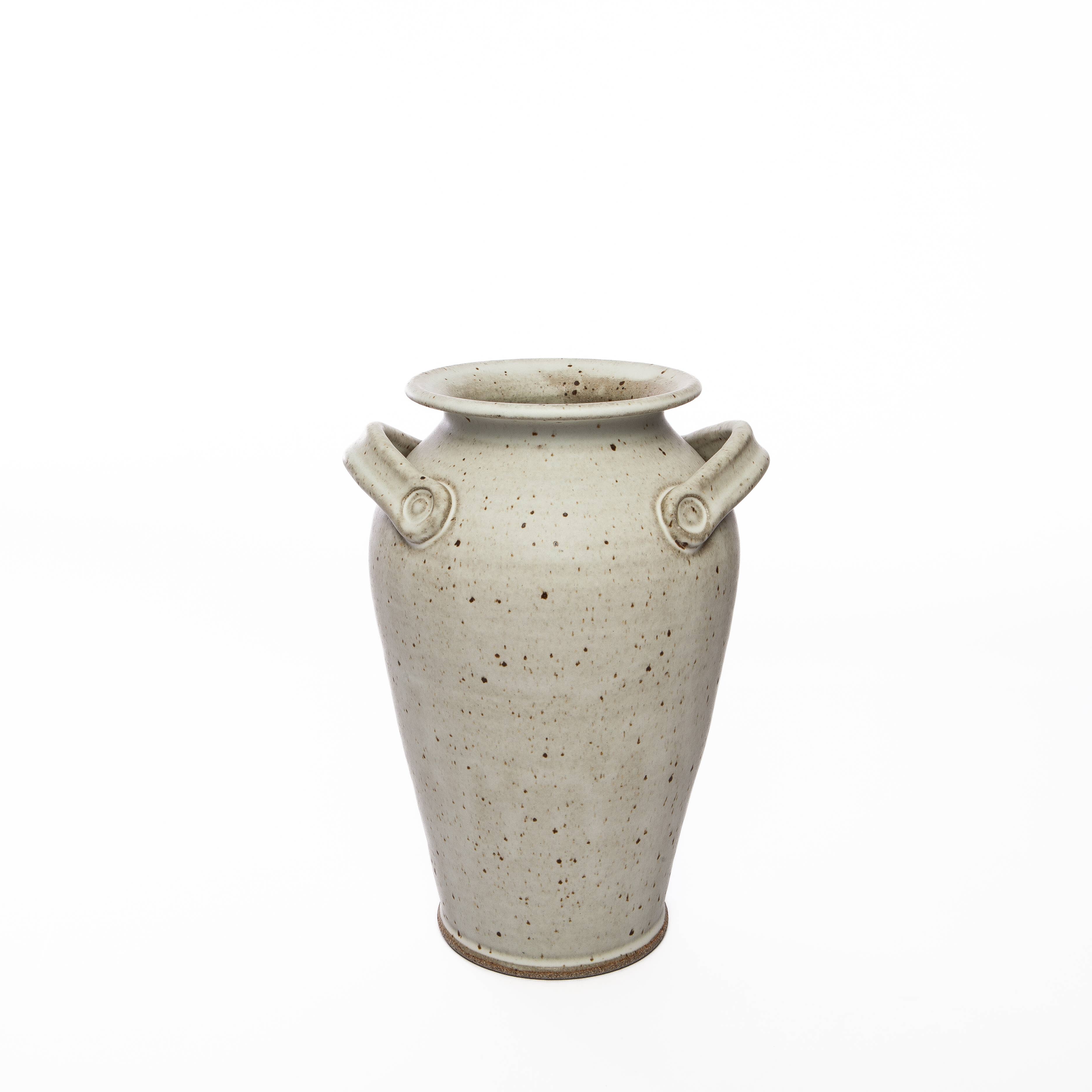 MH STUDIO - Wholesale Vase - Vintage Inspired Vases1