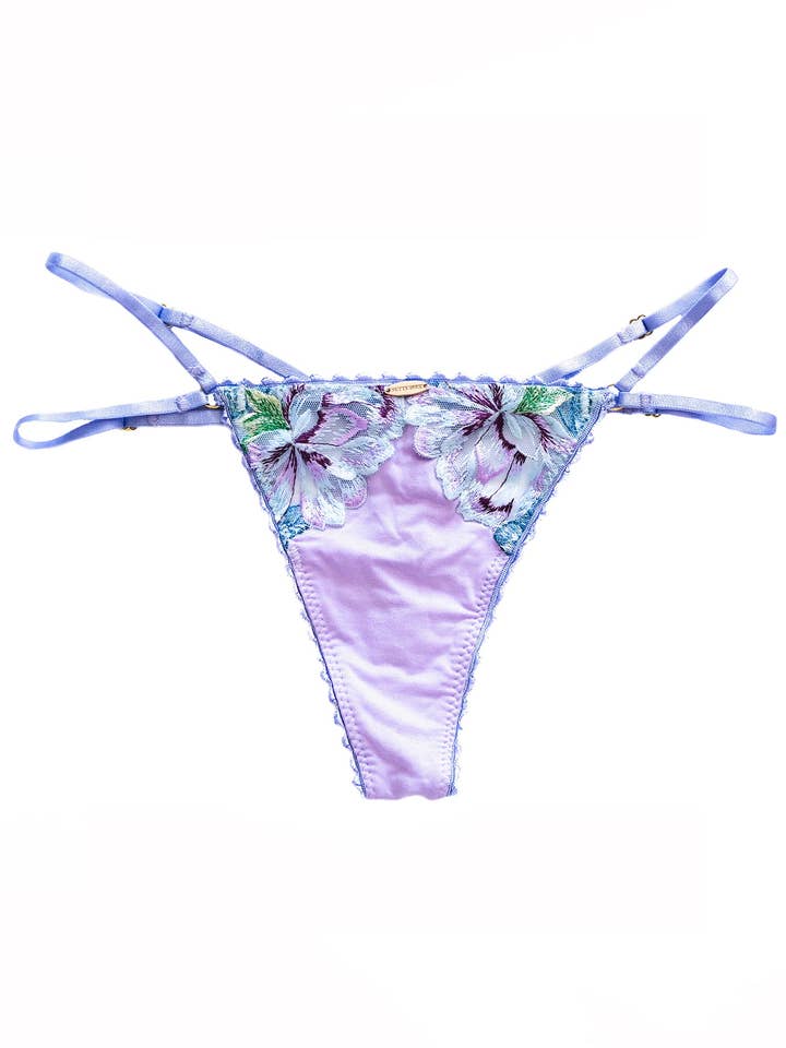 Remmi String for wholesale by Troo.