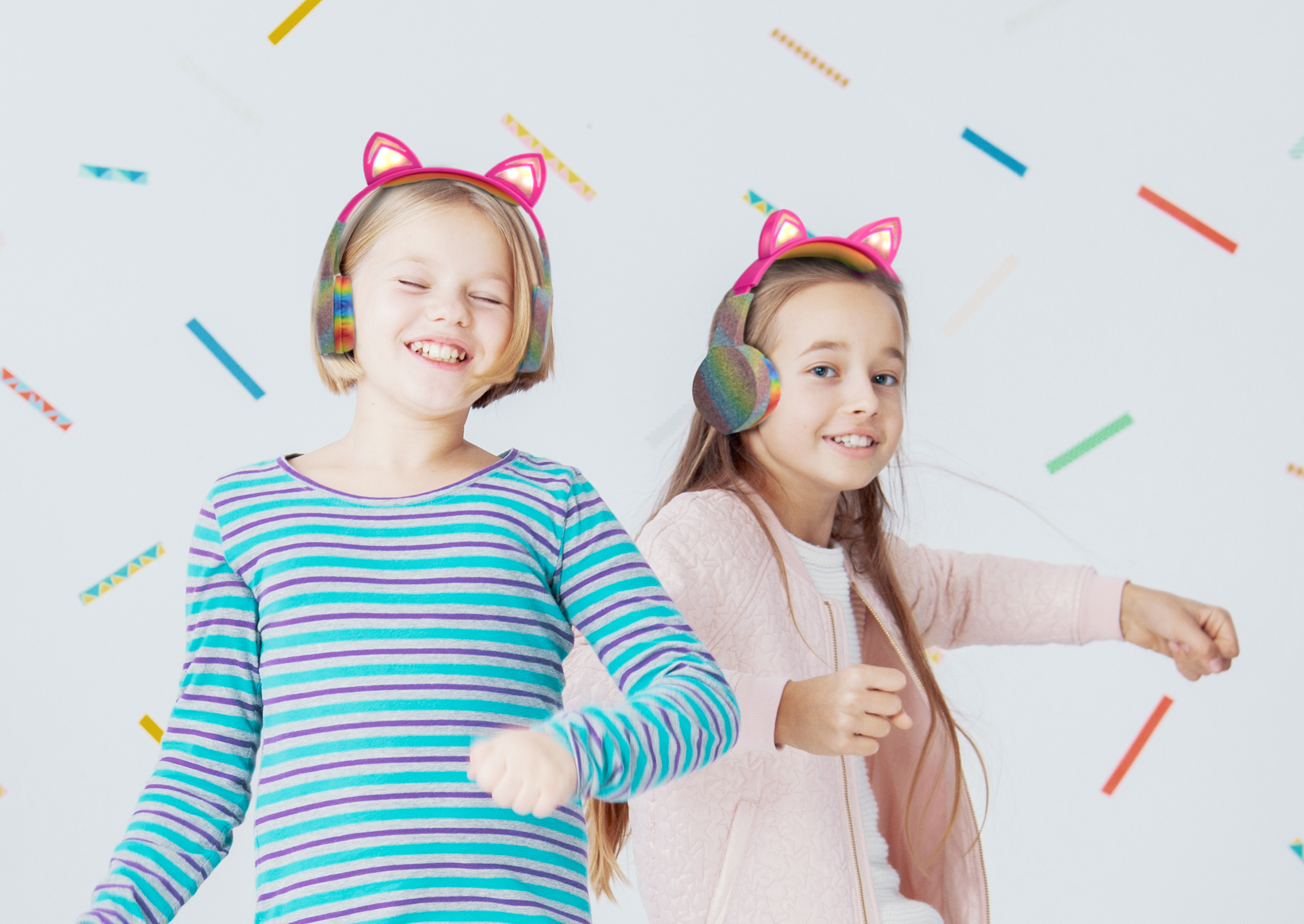 Trend Tech Brands - Wholesale Headphones - Kiddy Ears Rainbow Bluetooth  Headphones7