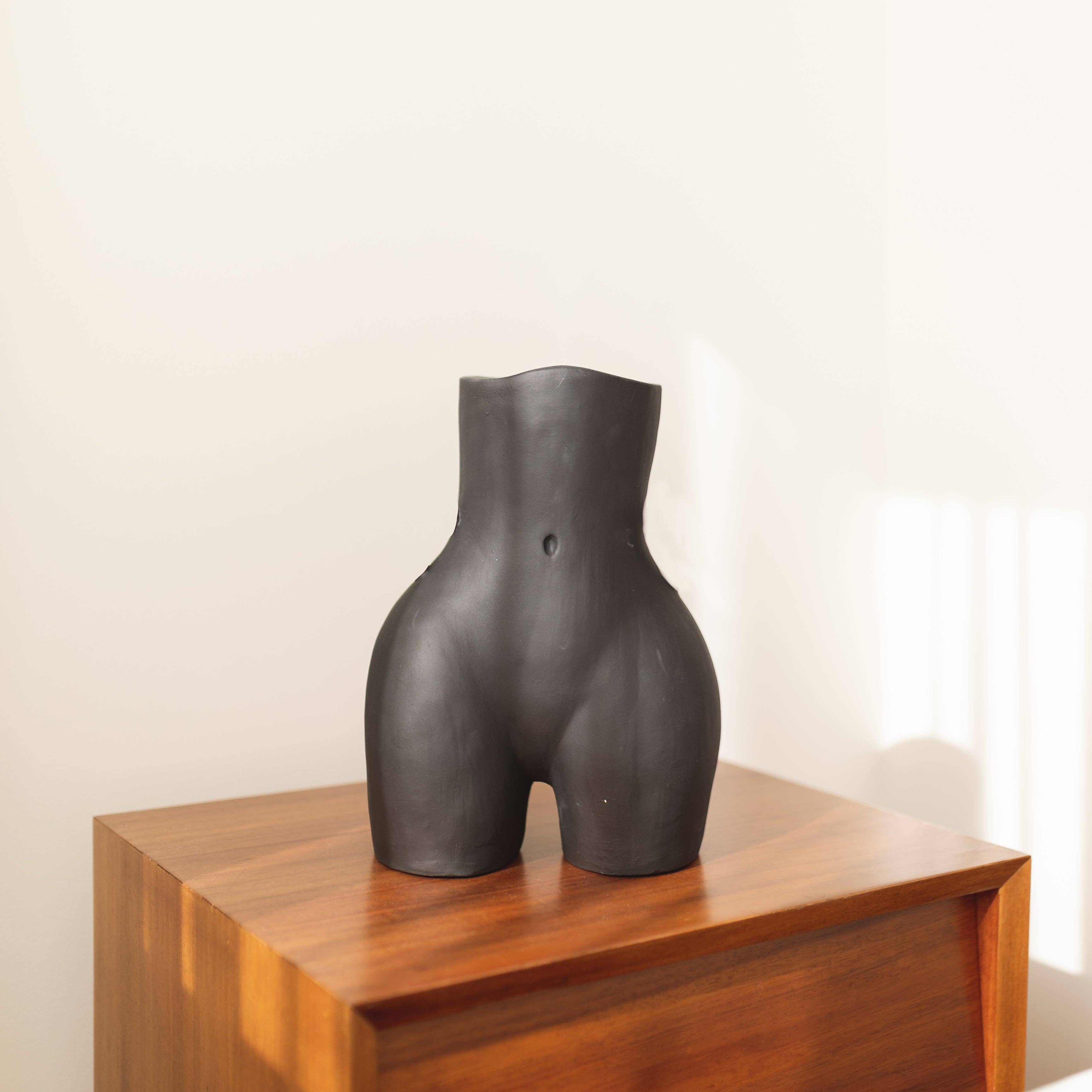 OITO Atelier – wholesale Vase – Nude3