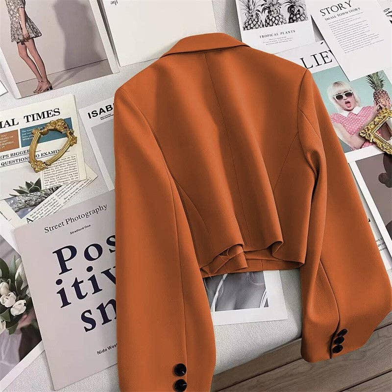 UZ Wholesale Store – Großhandel Blazer – Damen – Kurzer einfarbiger Blazer für kleine Frauen8