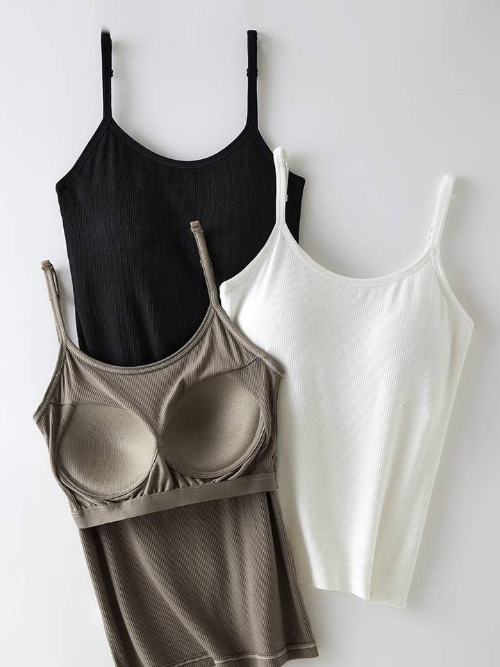 Essential Basic rib camisole Tank Top with built-in bra for wholesale by Rosa Clothing