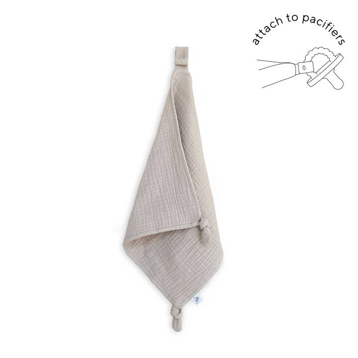 Cutie Lovey en mousseline pour la vente par Ryan & Rose