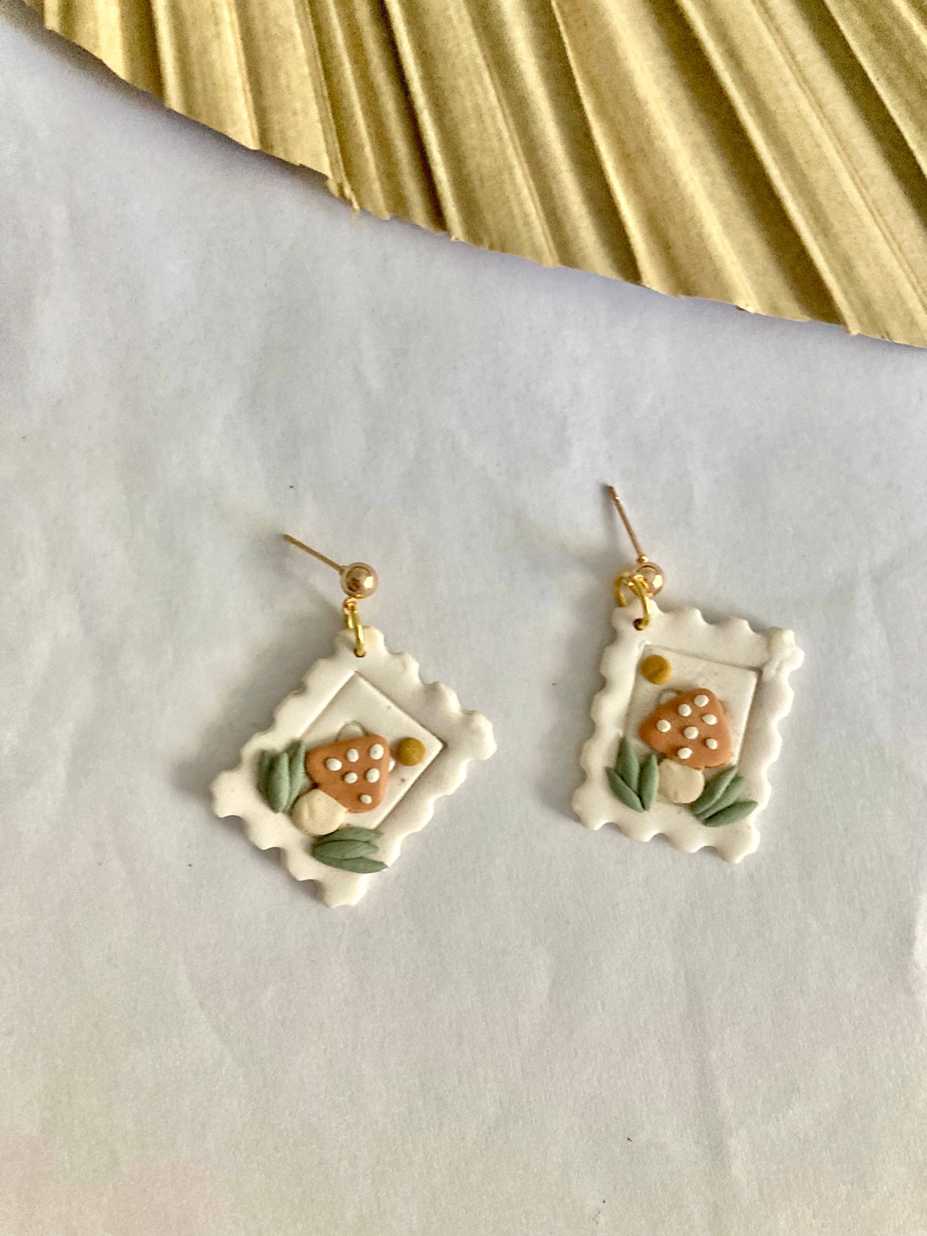 Terra Made – Engroshandel Hængeøreringe og creoløreringe – Champignon porto dingle ørering1