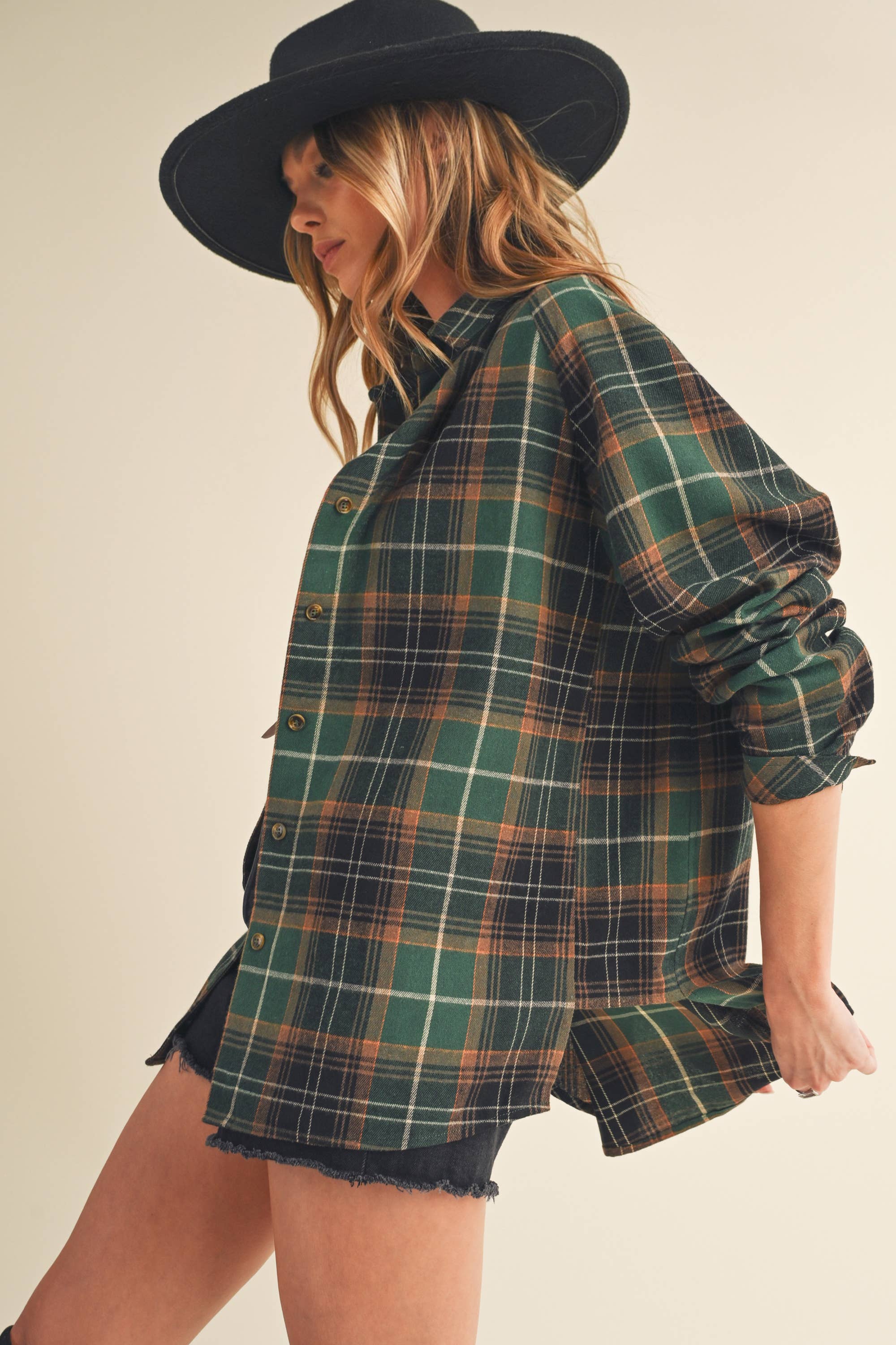 AEMI + CO - Wholesale Button Down Shirt - Women's - 8324DN Katie Flannel Shirt 631