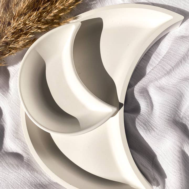 Niki Candle - Wholesale Decorative Plate/Dish/Bowl - half moon bowl1