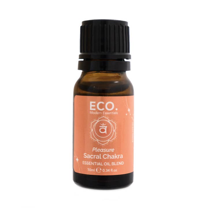 Mélange d'huiles essentielles pour le chakra sacré du plaisir pour la vente par ECO. Modern Essentials
