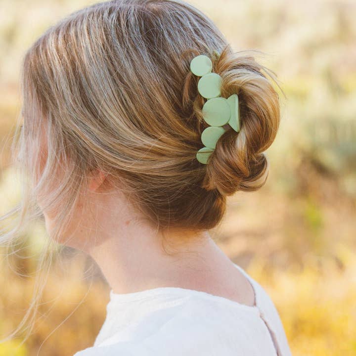 Shop Andi - Wholesale Hair Clip - Women's - Circles Claw Clip17