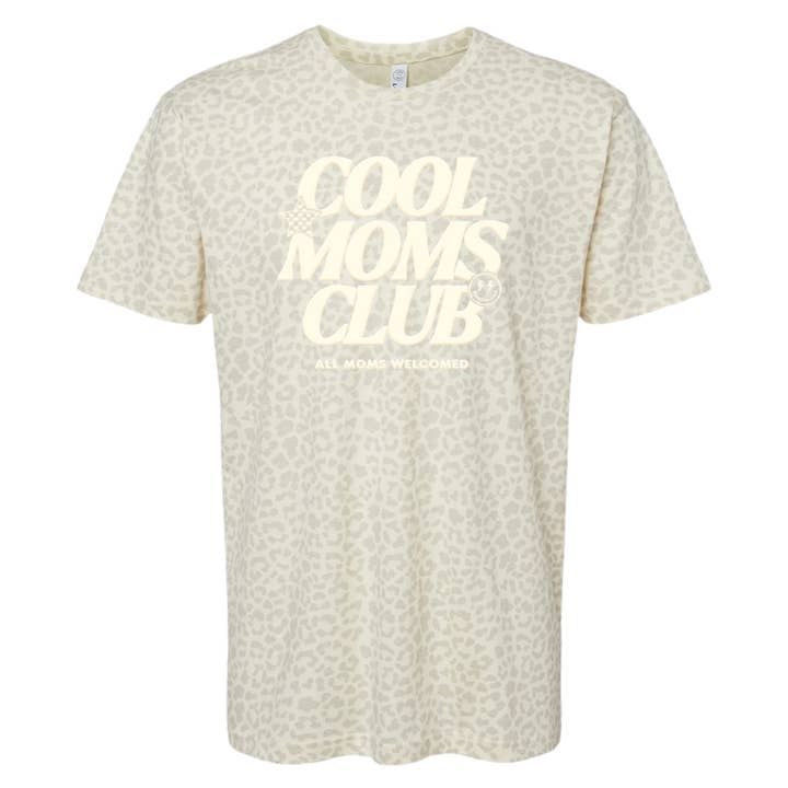 United Monograms - Wholesale Screen Printed T-Shirt - Women's - PUFF 'All Mom's Welcome' Realtree Camo/Leopard T-Shirt9