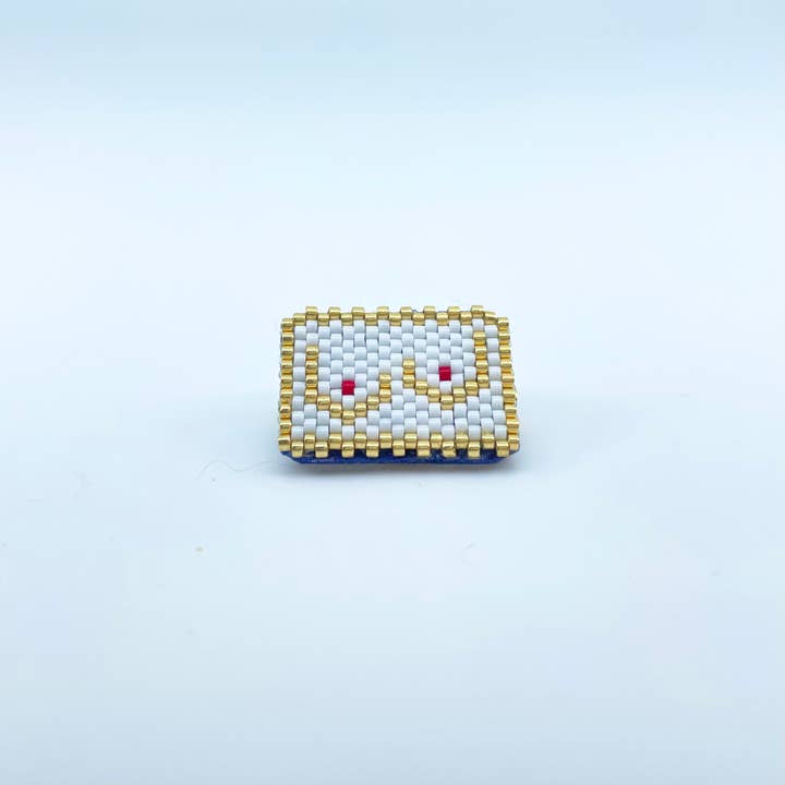 Breasts brooch for wholesale by Ely De Paname