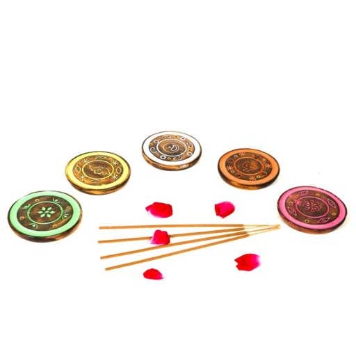 Assortiment de designs décoratifs de cônes Zenn - 538 pour la vente par International Gifts Ltd.