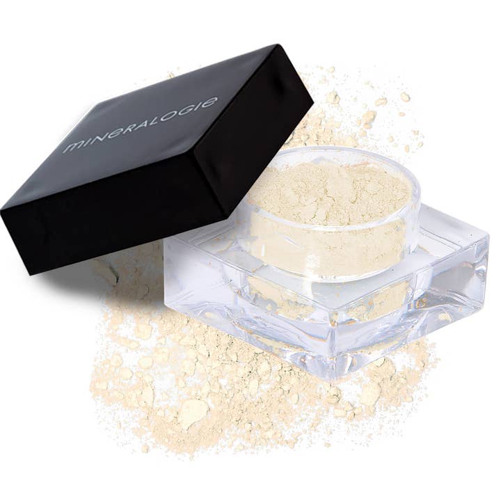 Poudre de finition mate pour la vente par Mineralogie Makeup