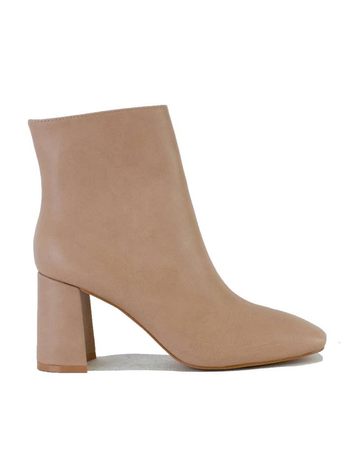 Mars Sky Shoes Wholesale - Wholesale Booties - Women's - Beast Fashion KETSBY-11 Women Classic Plain Ankle Booties