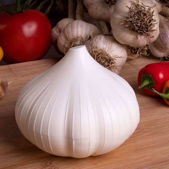 Gourmac - Wholesale Kitchen Tool/Gadget - Garlic Saver2