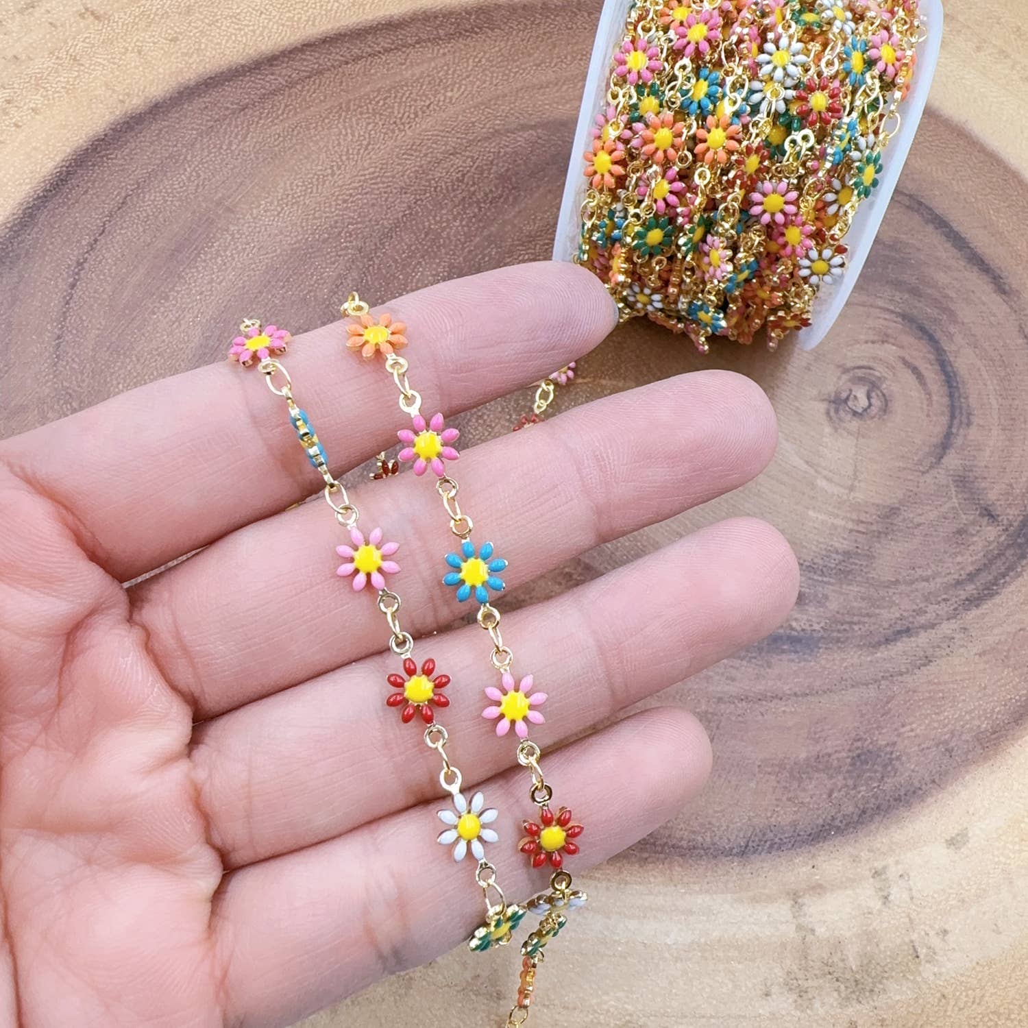 Beads Creation - Wholesale Knutselbenodigdheden - Emaille Madeliefjes Bloemenketting, Knutselbenodigdheden0