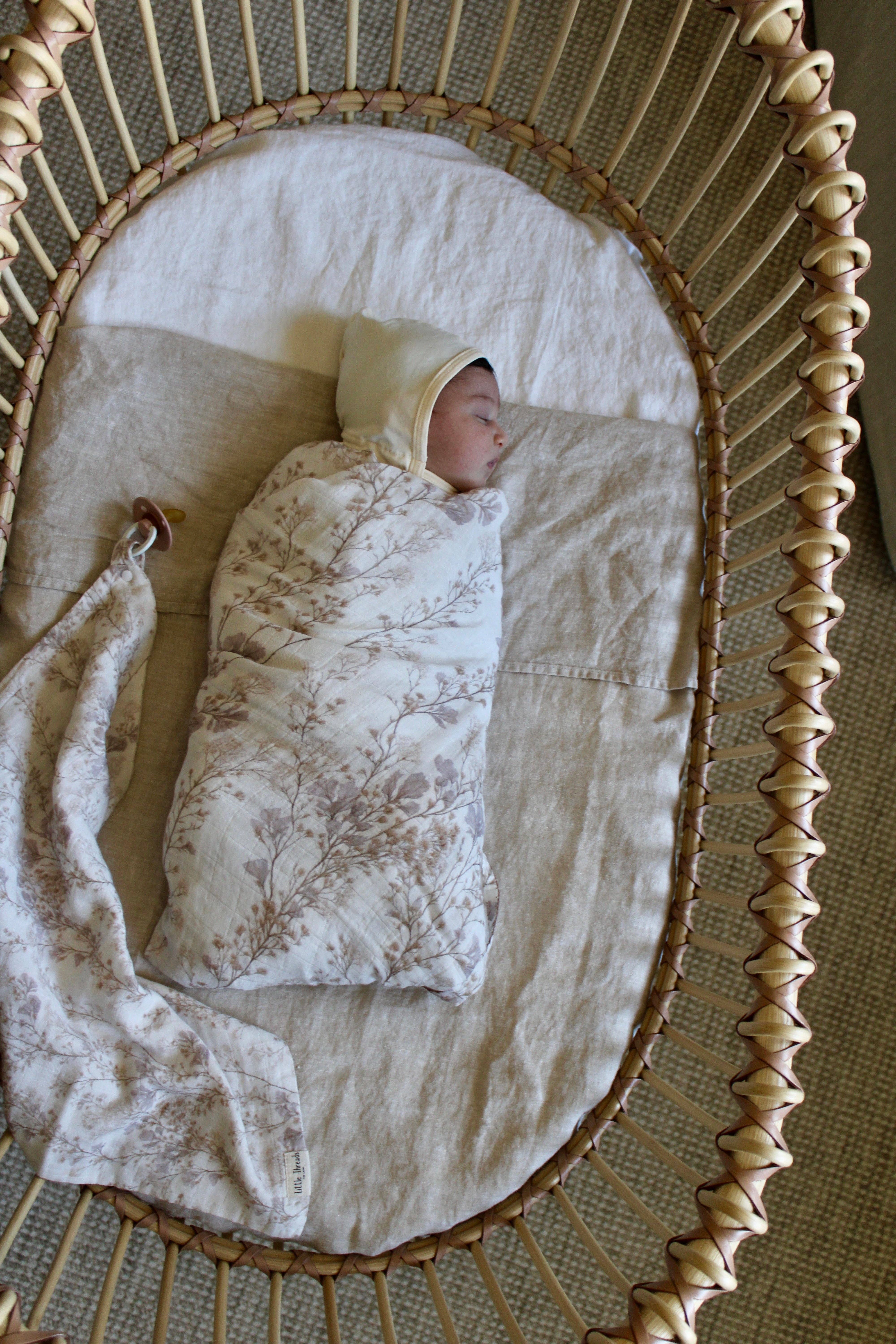 Little Threads - Wholesale Bedding Blanket - Kids & Baby - Delicate Neutral Branches Muslin Blanket3