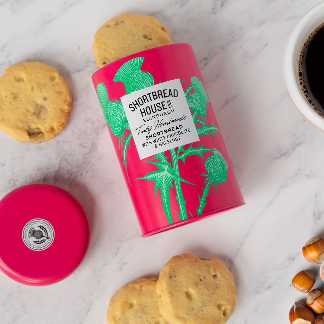 Shortbread House of Edinburgh - Wholesale Cookie - Shortbread House Tin - White Chocolate Hazelnut 140g MP122