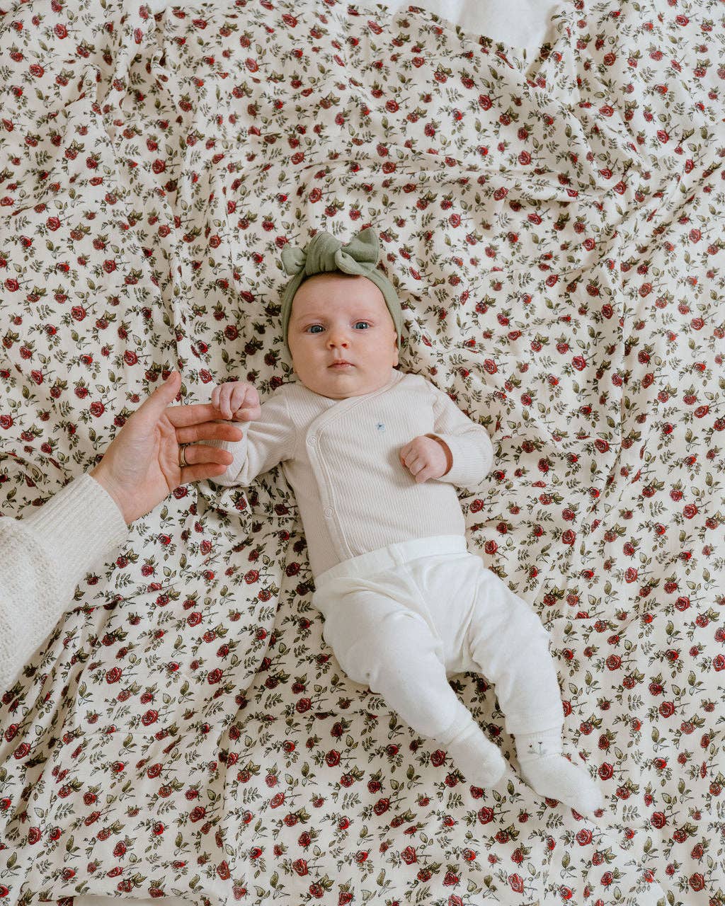 January Jane Shop - Wholesale Swaddle - Baby - Roses Blooming Swaddle10
